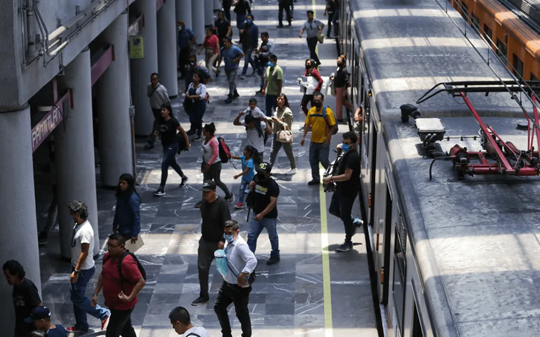 Riesgo de descarrilamiento en la terminal Pantitlán, el Sindicato del STC Metro pide detener el servicio