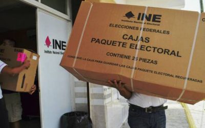 Inicia INE entrega de paquetes electorales a presidencias de casillas en Coahuila y Edomex