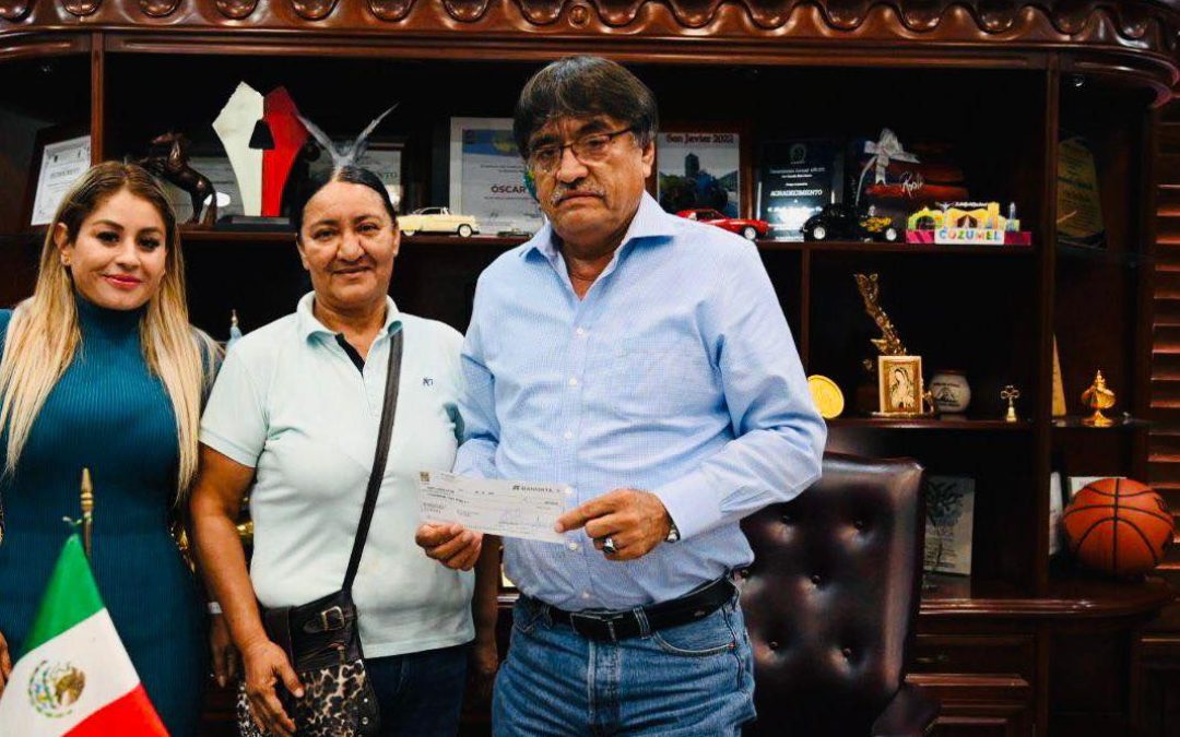 En Los Cabos entregan apoyos sociales de manera permanente