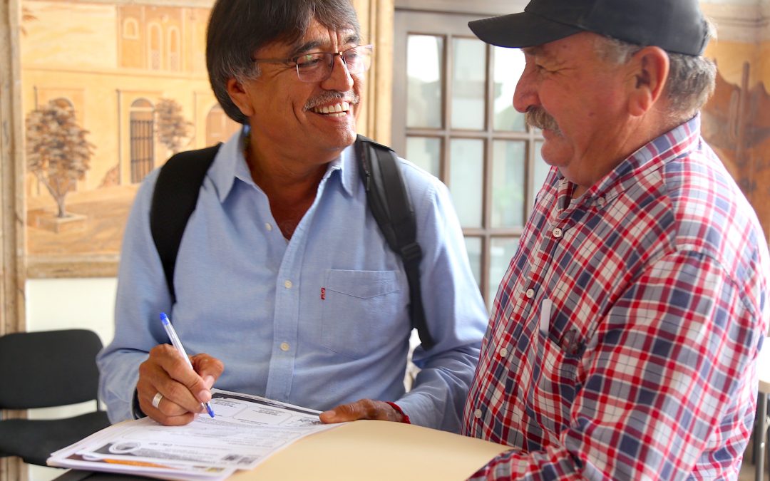 Posicionan a Óscar Leggs Castro como uno de los 10 mejores alcaldes del país