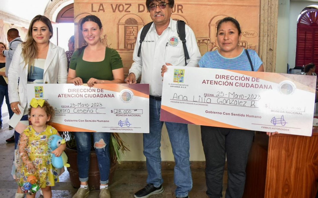 Gobierno de Los Cabos suma beneficios para la ciudadanía; hace entrega de más de 150 mil pesos en apoyos económicos