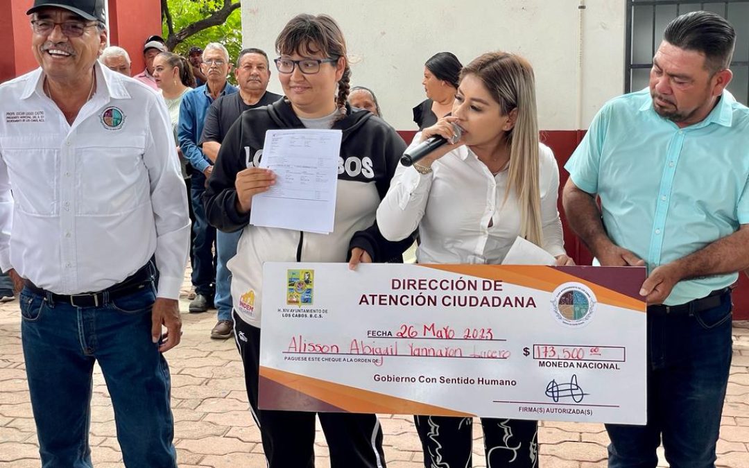 Gobierno de Los Cabos hizo entrega de 173 mil 500 pesos en boletos de avión para 4 deportistas con discapacidad