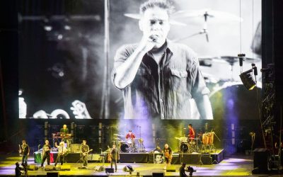 Fabulosos Cadillacs reúne a más de 300 mil personas en el Zócalo capitalino