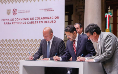 El Gobierno capitalino y la industria de las telecomunicaciones firman convenio para retiro de cables en desuso de la vía pública