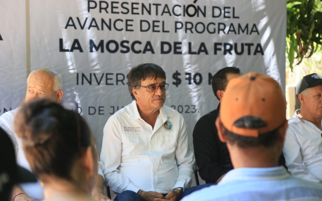 Anuncia Oscar Leggs revestimiento de accesos para San Bernabé y Santa Catarina