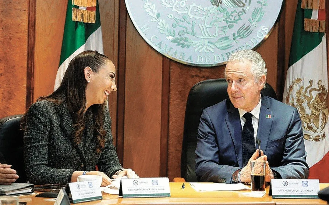 Santiago Creel renuncia a la mesa directiva de la Cámara de Diputados para contender por la candidatura del FAM