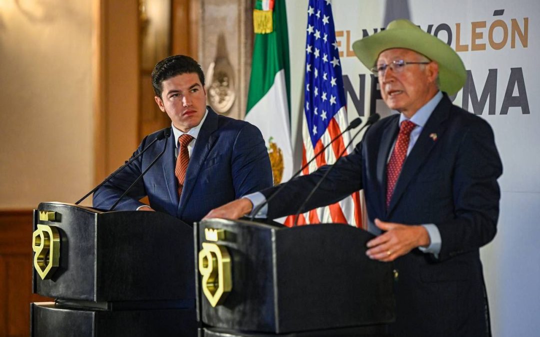 Reafirman Samuel García y Ken Salazar trabajo conjunto entre NL y EU