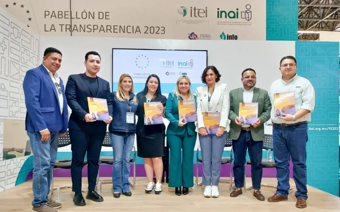 Presentan libro “Invierta Los Cabos” en la FIL