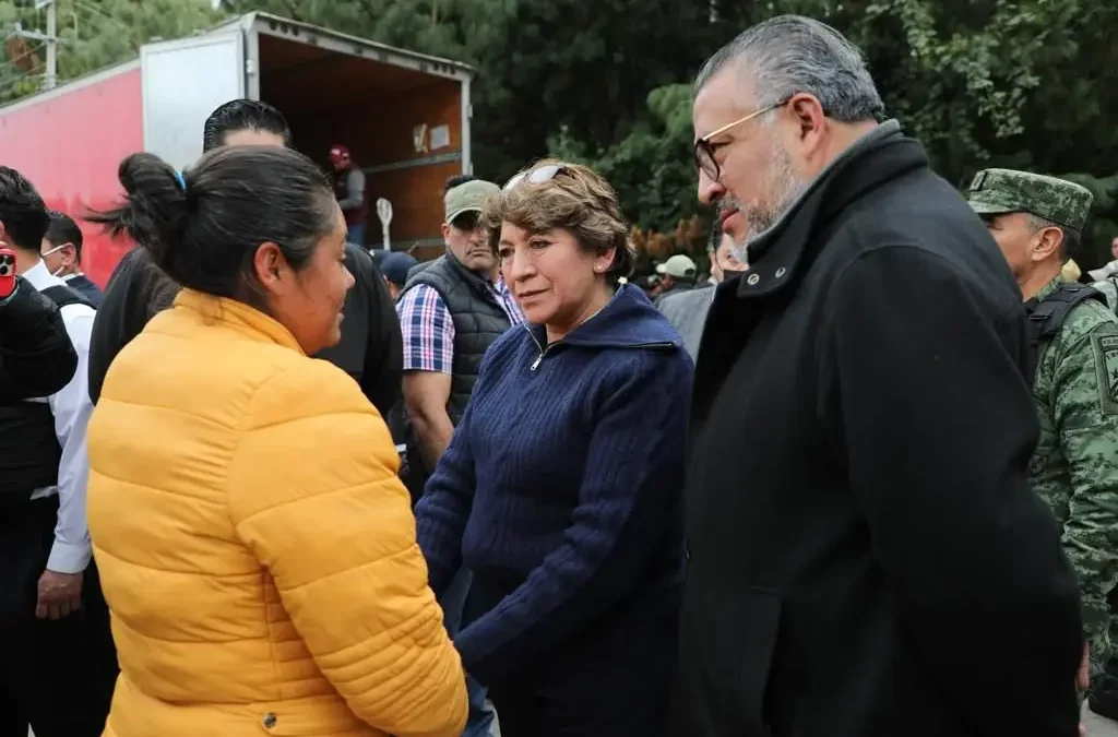 Delfina Gómez atiende problemática de Texcaltitlán con programas sociales y de Bienestar