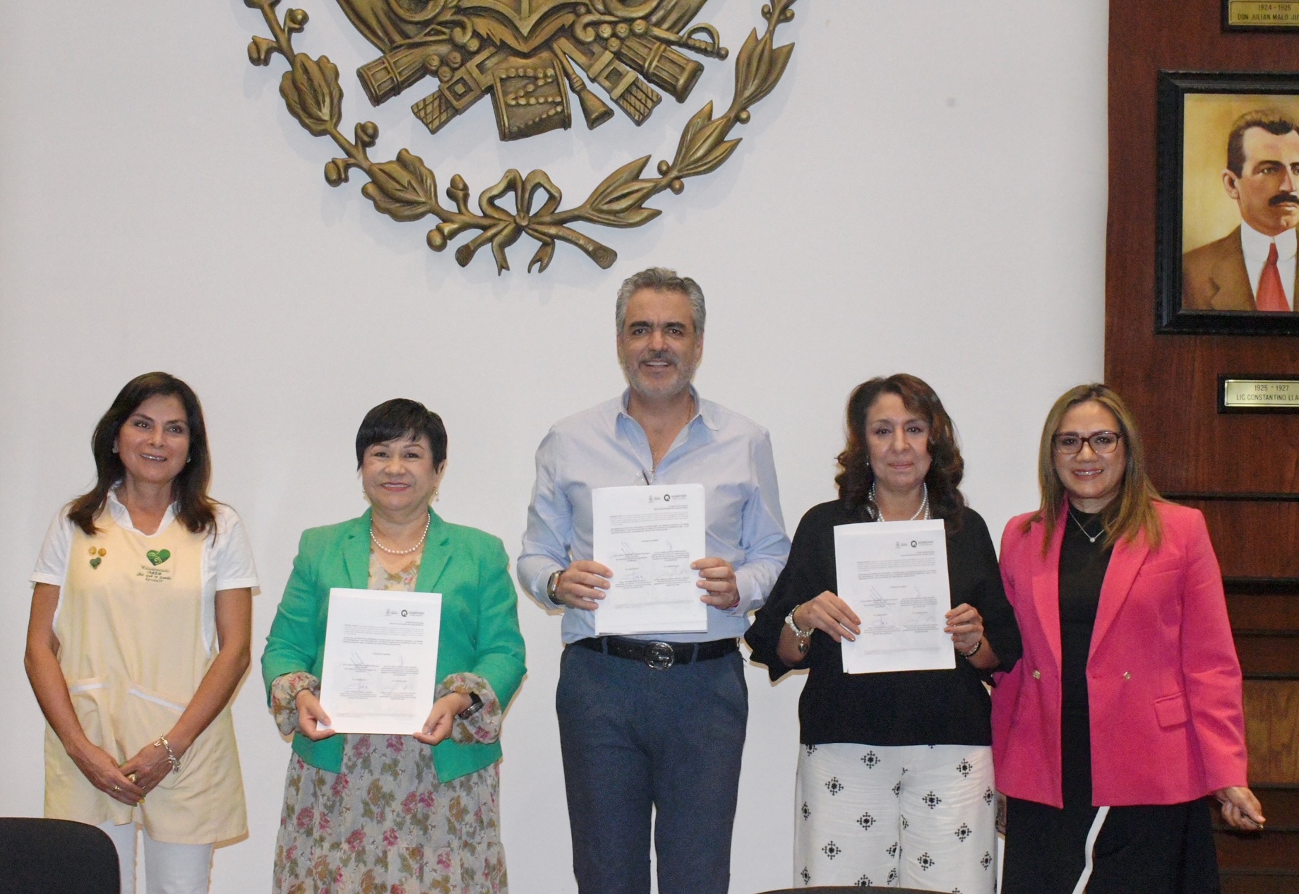 IMSS y Gobierno de Querétaro firman comodato para habilitar albergue para familiares de pacientes hospitalizados