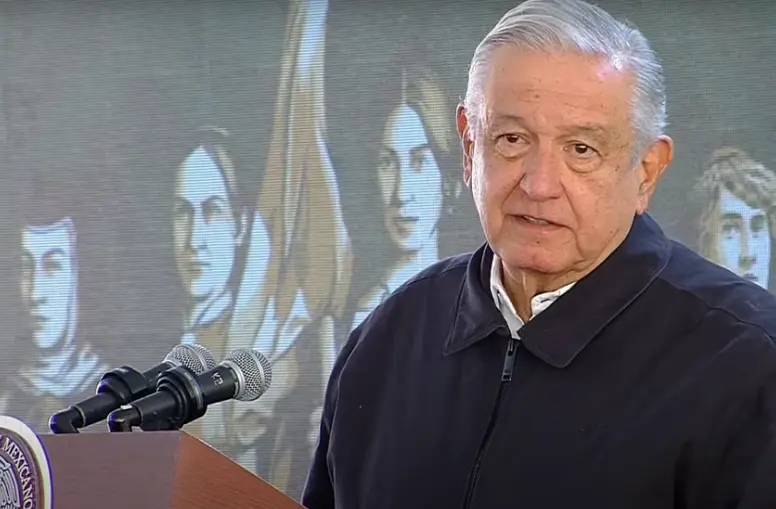 AMLO asegura que el asesinato del estudiante de Ayotzinapa no tiene nada que ver con lo sucedido en Palacio Nacional