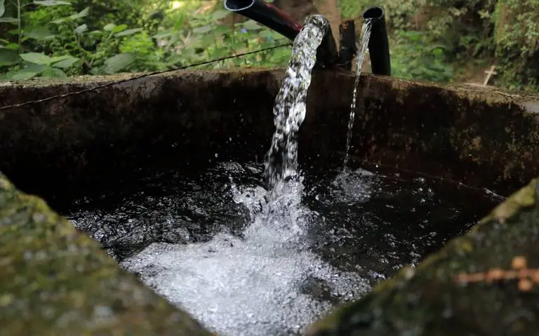 Habitantes de Acapantzingo de Cuernavaca, Morelos se manifiestan por falta de agua