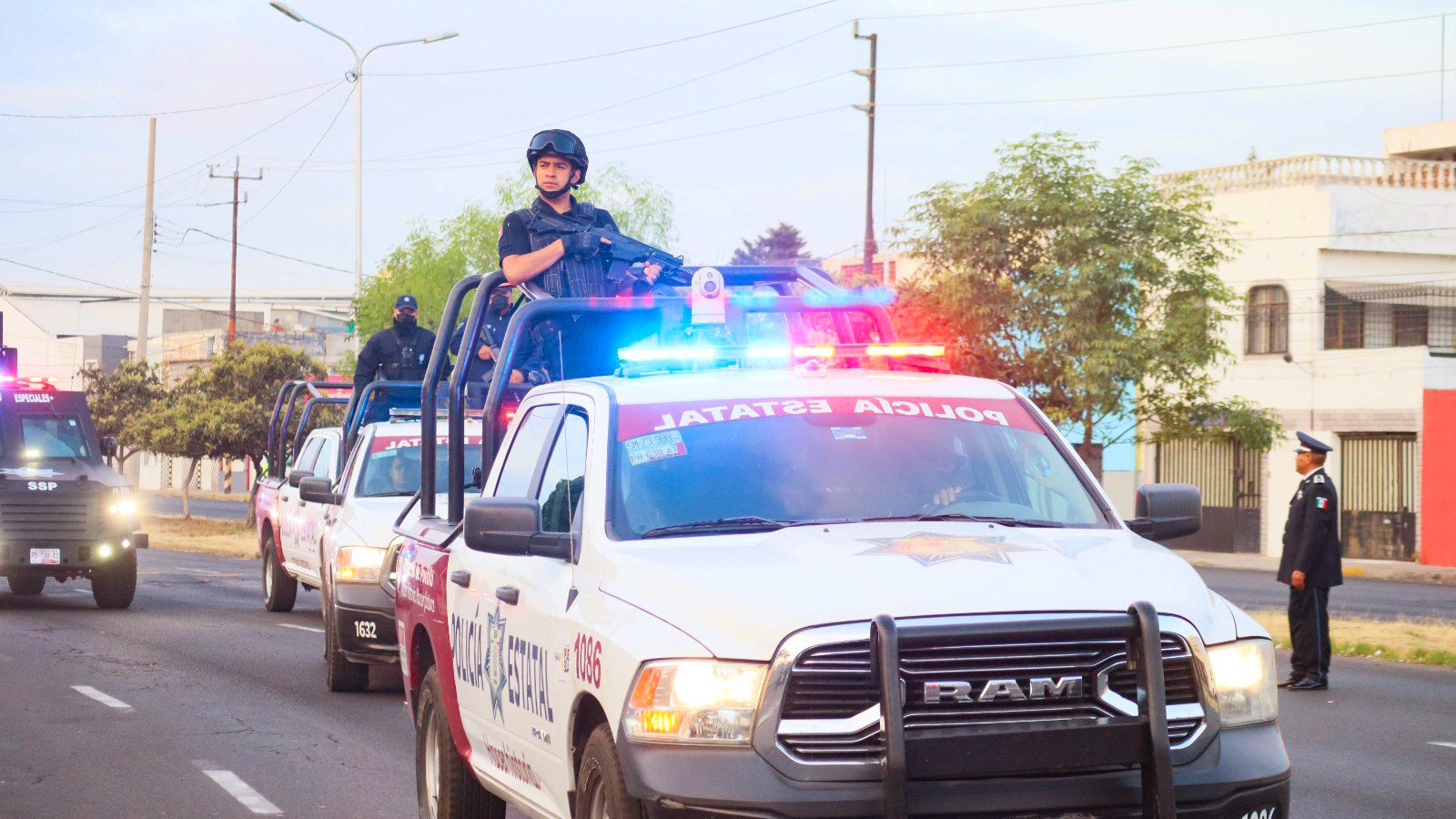 En Puebla, pactan con ayuntamientos evitar invasión de derechos de vía de ductos de Pemex