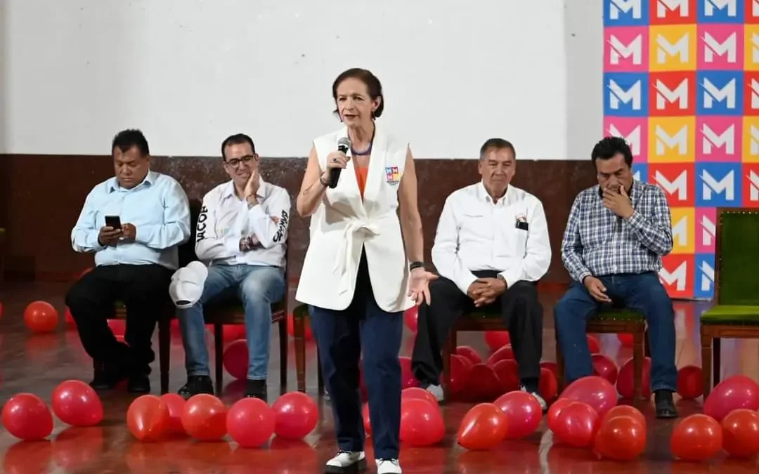 Sigamos con el gobierno que busca el desarrollo de Naucalpan: Angélica Moya