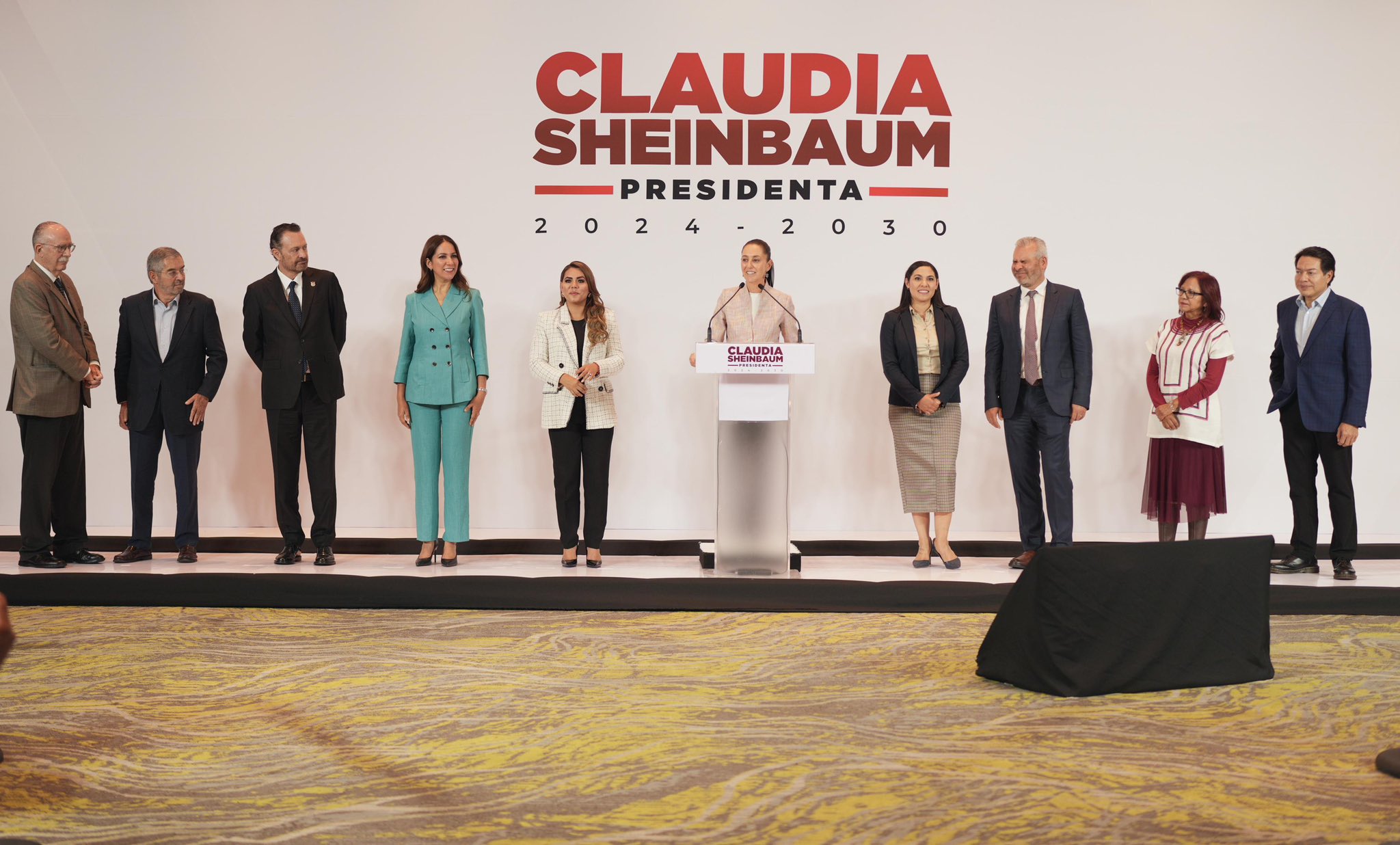 Claudia Sheinbaum recibe proyectos de las y los gobernadores