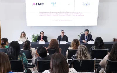 INE y UNAM impulsan taller de primeros auxilios psicológicos a mujeres víctimas de violencia política
