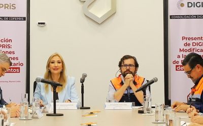 Avanza digitalización de trámites farmacéuticos en Nuevo León