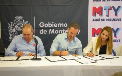 Autoridades de Monterrey y constructores firman convenio para apoyar al DIF municipal
