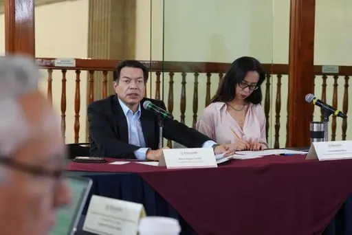 SEP propone que a los egresados de Media Superior se les entreguen título de bachillerato y una certificación