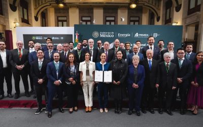 Gobierno y empresarios gasolineros acuerdan precio máximo en gasolina magna