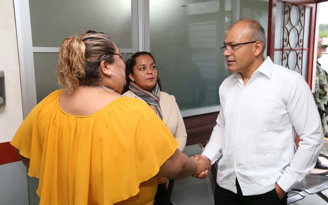 Renuncia José Barajas como fiscal general de Tabasco