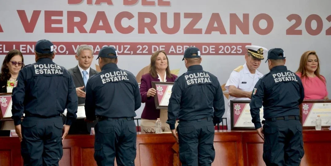 Anuncian construcción de viviendas para policías en municipios de Veracruz