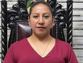 Piden destitución de la alcaldesa de Capulhuac acusada de agresión física