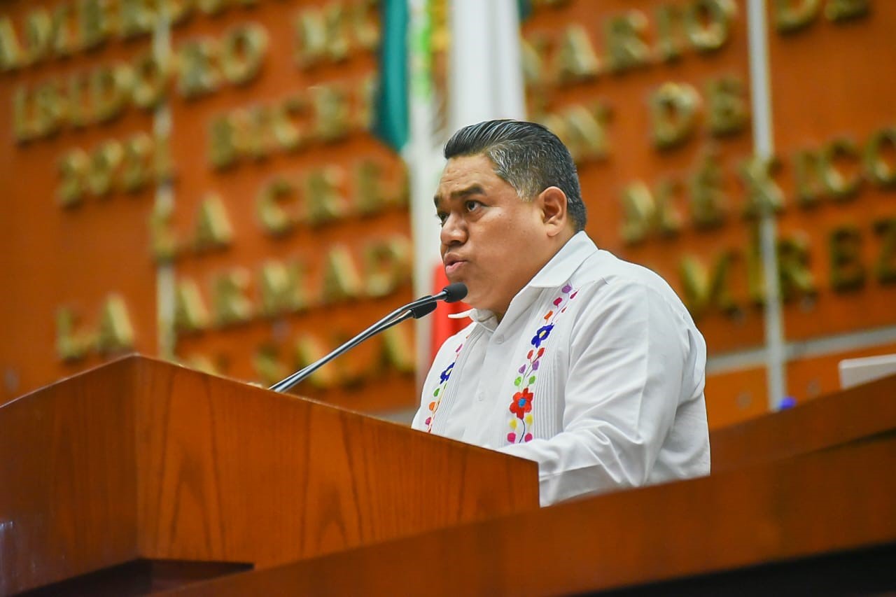 Buscan prohibir matrimonios entre menores de edad en zonas rurales de Guerrero