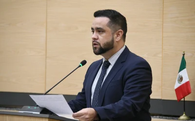 Proponen acceso internet gratis en espacios públicos de Puebla