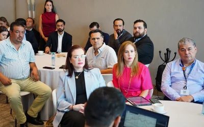 Analizan horarios escalonados en transporte público de NL
