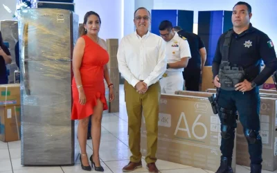 Incrementan 8% salario de policías de Ahome