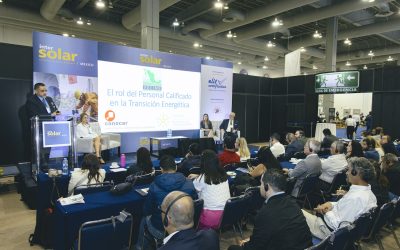 Especialistas abordan el futuro de la industria solar