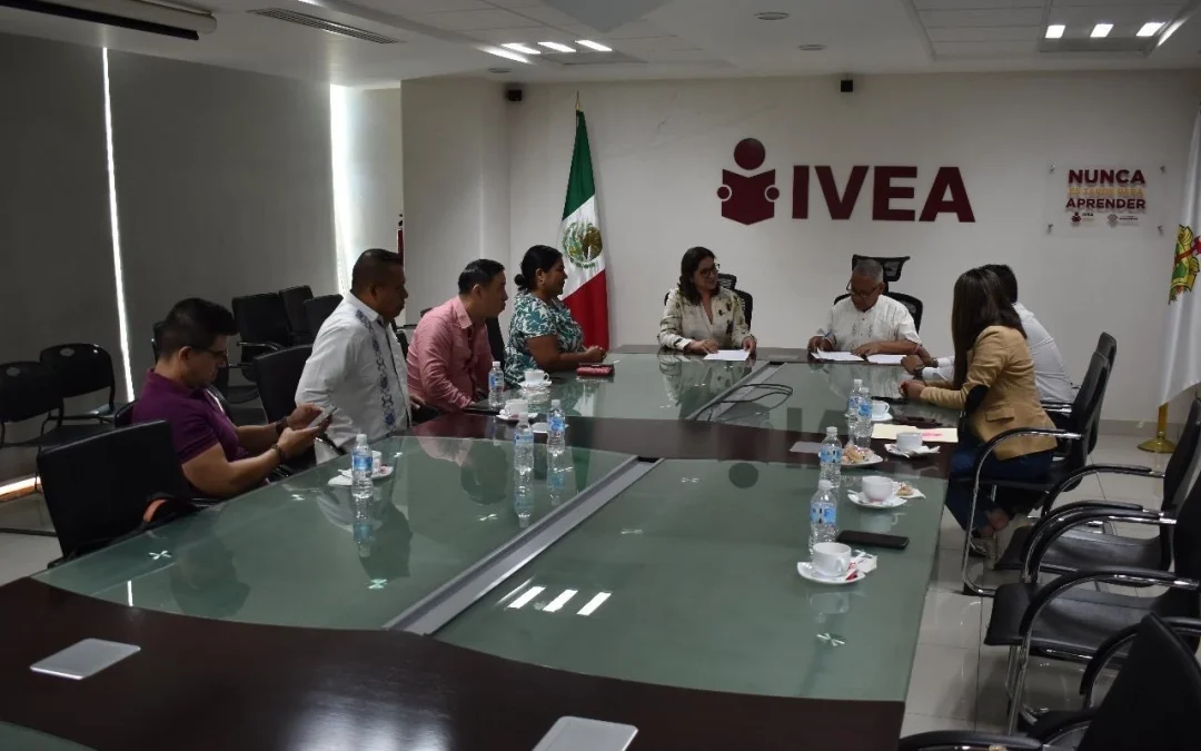 Puebla y Veracruz fortalecen la alfabetización