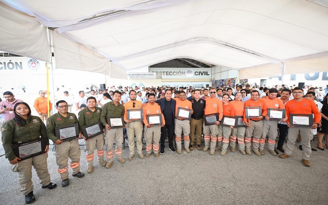 Equipan a nueve municipios de Chiapas con ambulancias
