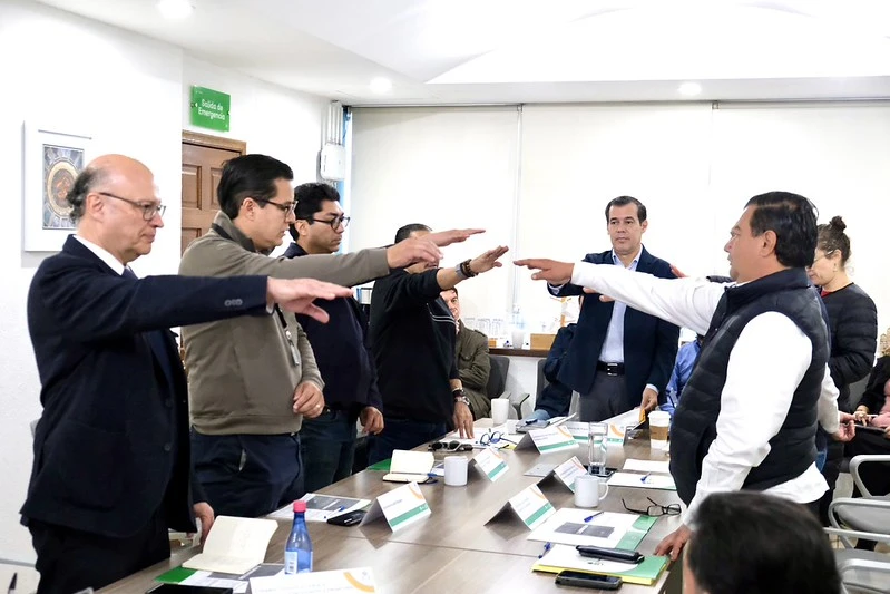 Jalisco frena incremento en tarifas de transporte