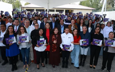 Tlaxcala fortalece alfabetización con tecnología 