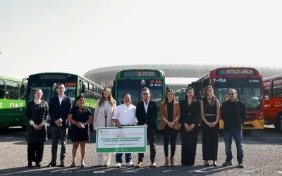 Jalisco renueva sistema de transporte con 100 unidades