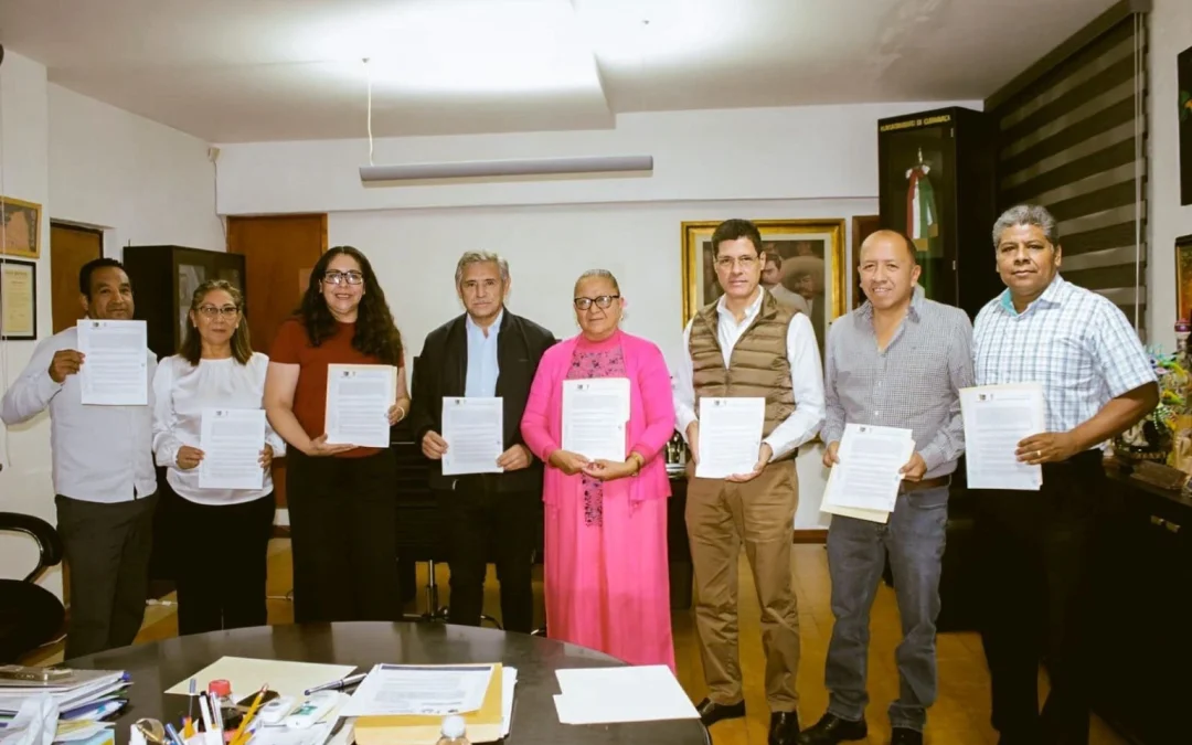 Ayuntamiento de Cuernavaca incrementa más de 6% salarios a trabajadores sindicalizados 