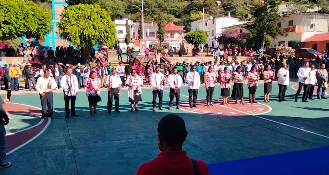 Autoridades indígenas toman posesión de sus cargos en Oaxaca