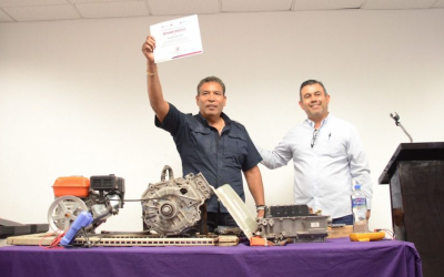 Educación universitaria en Tamaulipas fortalece formación tecnológica con capacitación en autos híbridos