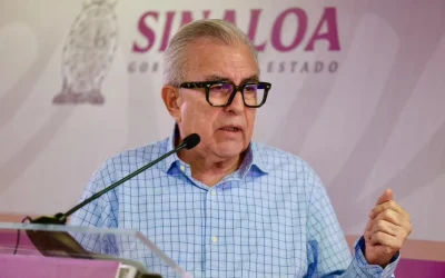 Alcaldes de Sinaloa respaldan a Rocha Moya tras acusación de EU y apelan a debido proceso