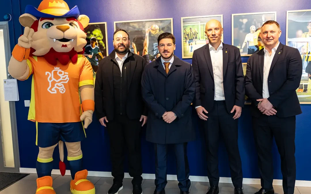 Sostiene Samuel García Mesa de Trabajo con la Asociación Sueca de Fútbol