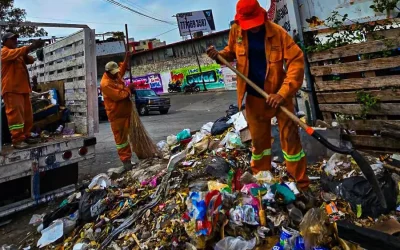Refuerza Cuernavaca jornadas de descacharrización para prevenir riesgos durante temporada de lluvias