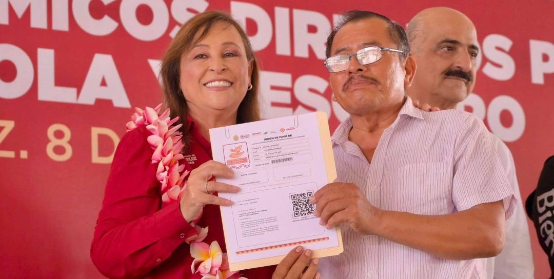 Veracruz entrega apoyo adicional a pescadores