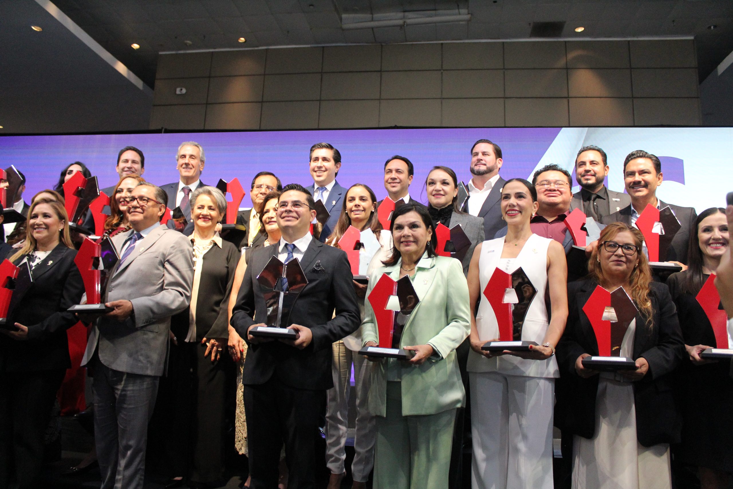 Premios a las mejores prácticas 2026: reconocimiento a la innovación y el desarrollo local