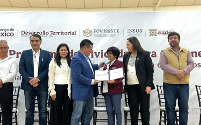 Entregan Sedatu, Insus y Fovissste mil documentos para garantizar certeza jurídica a familias de Chalco