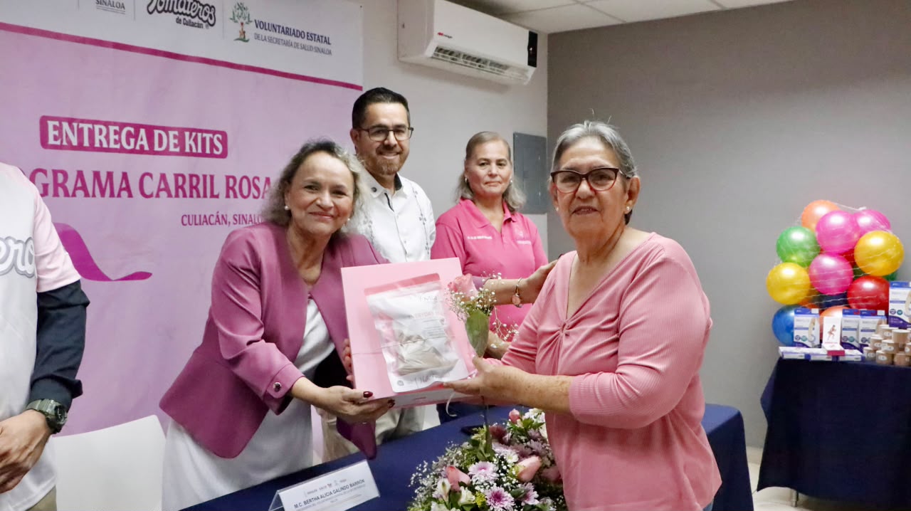 Sinaloa entrega prótesis mamarias a sobrevivientes de cáncer