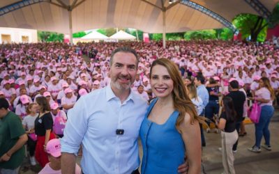 Con tarjeta Regia Plus Monterrey impulsa a 2 mil 500 mujeres
