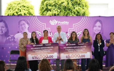 Mujeres Imparables: Puebla capital entrega apoyos para impulsar negocios de emprendedoras