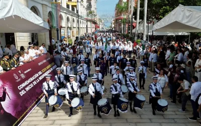 Veracruz recupera desfile cívico-militar tras 8 años